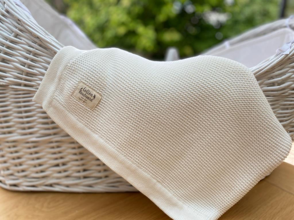 White Organic Cotton Knitted Baby Blanket – Pure and Soft Baby Blanket Made from Organic Cotton